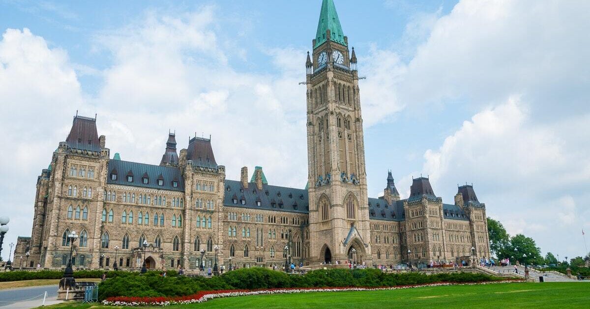 Ministro de Inmigración: Canadá ampliará las rutas de relaciones públicas para estudiantes y trabajadores